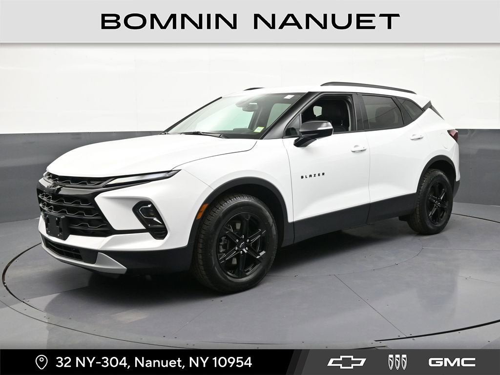 2024 Chevrolet Blazer 3LT in Summit White — front three-quarter view